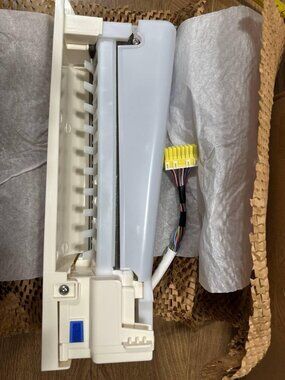 DA97-15217D ice maker OEM SAMSUNG ORIGINAL BRAND NEW WITH RECEIPT